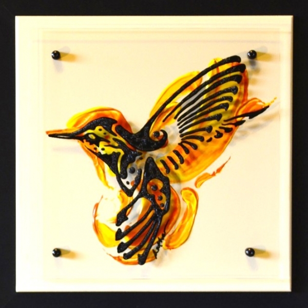 Click here to view Ink Spot Hummingbird by Diane Antheunisse